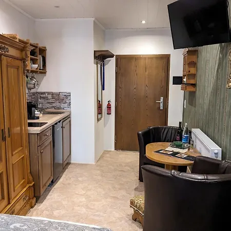 Apartment Altes Haeusle - Doppelzimmer Weinrebe